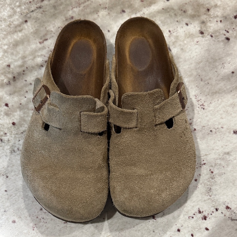 Birkenstock Bostons size 39